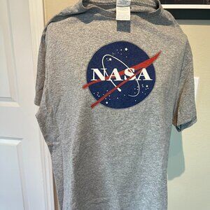 Men's size Large vintage NASA shirt. Very good condition unisex